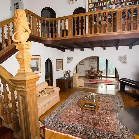 Villa Historic *